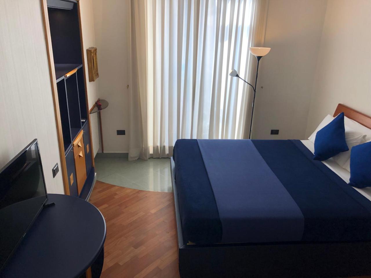 Smln Rooms & Suites Napoli Eksteriør bilde